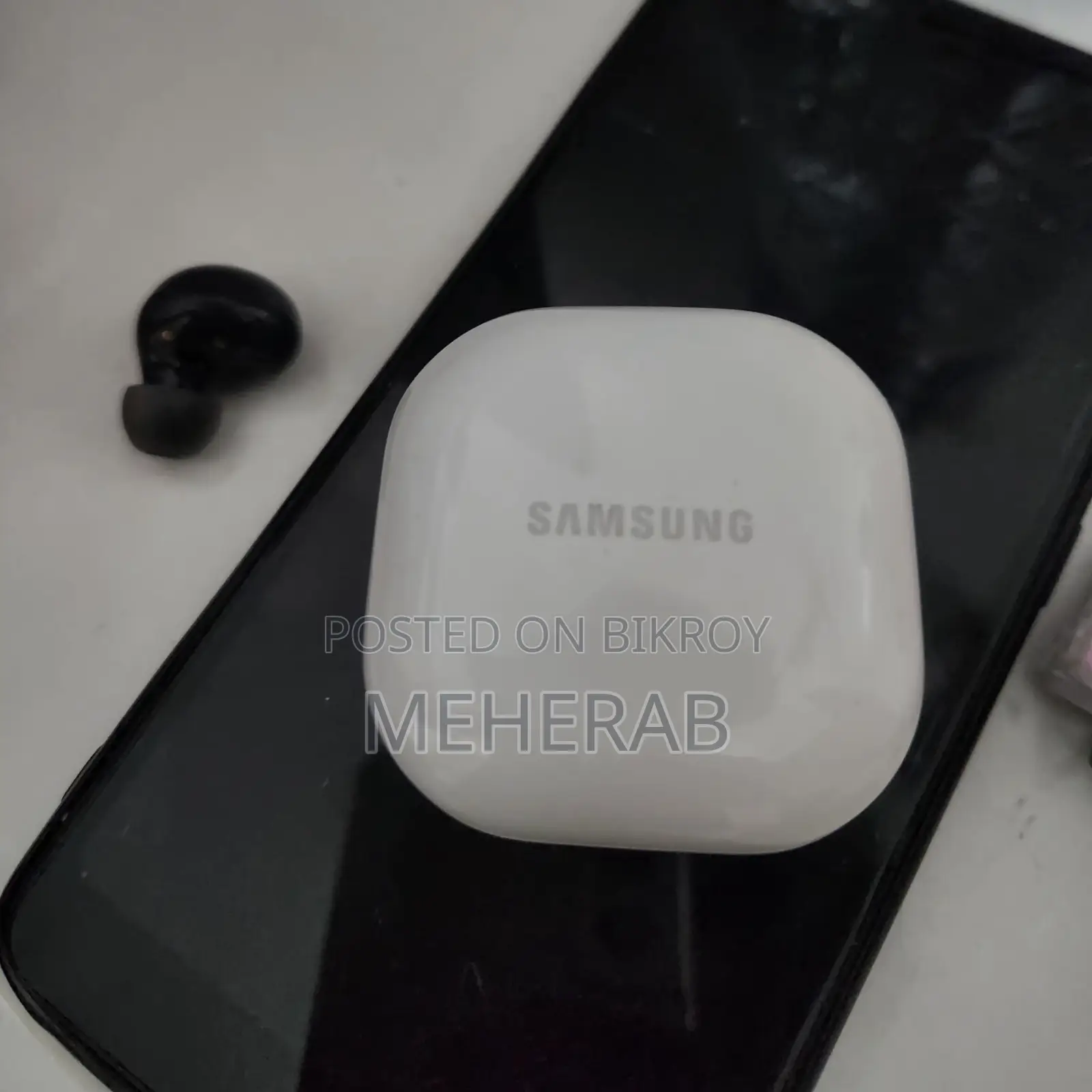 Galaxy Buds2 হেডফোন বিক্রির জন্য