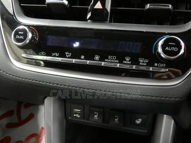 Toyota Corolla Cross Hybrid Z ready stock 2021