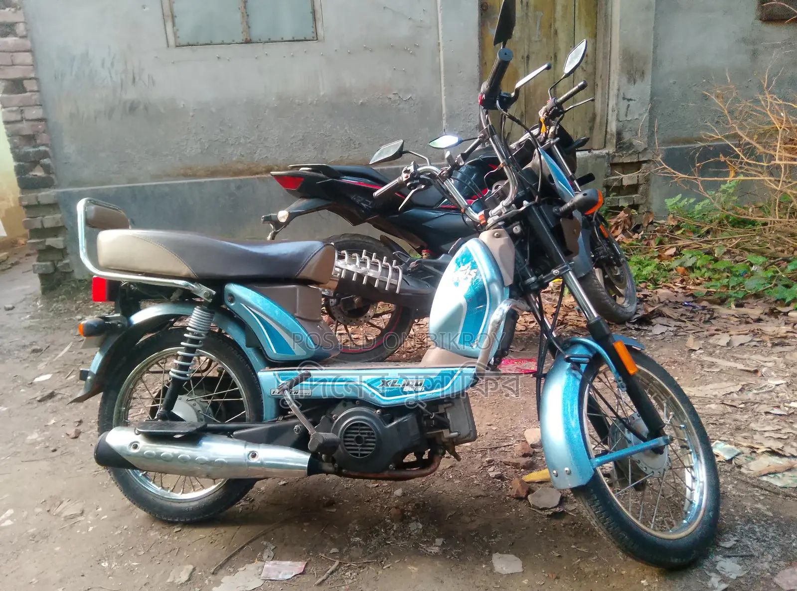 TVS XL 100 . 2023