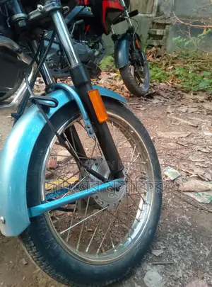 TVS XL 100 . 2023