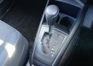 Toyota Axio Non Hybrid EX White 2022