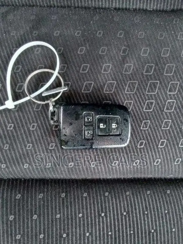 Toyota Noah G PKG HYB 4.5 POINT 2021