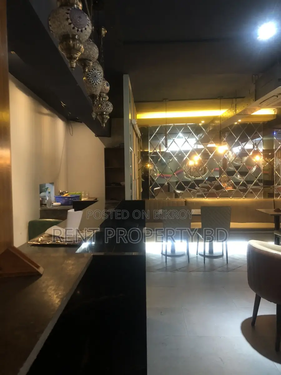 গুলশানে রুফটপ রেস্টুরেন্ট ভাড়া
