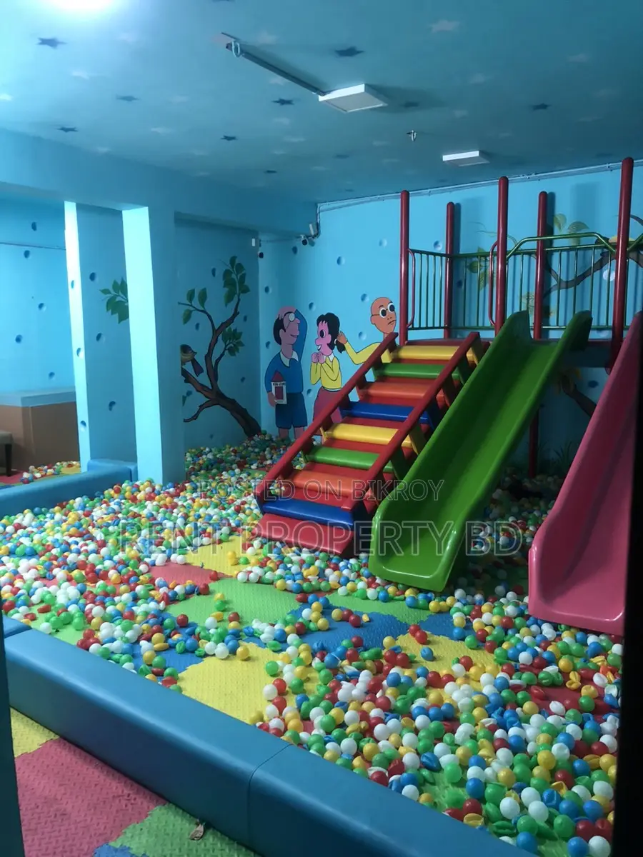 গুলশানে রুফটপ রেস্টুরেন্ট ভাড়া