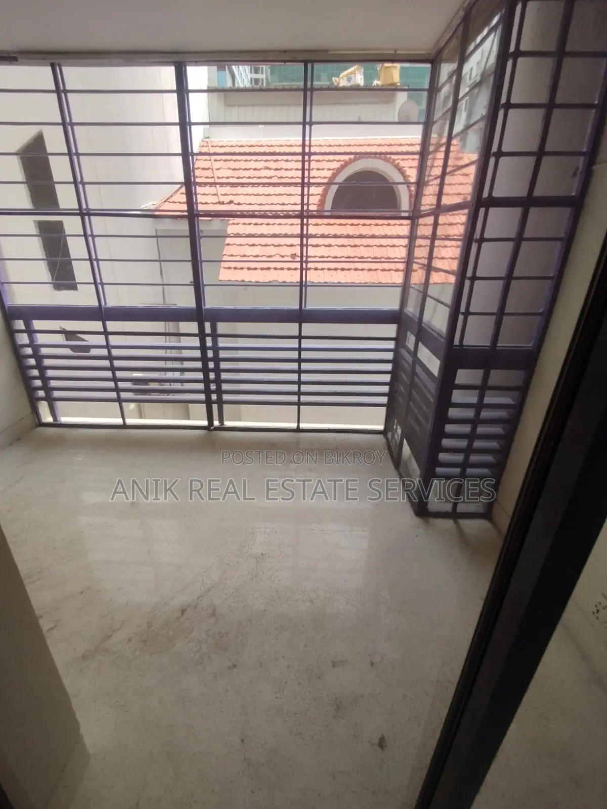 Good Quality 3 Bedroom Un Farnised Flat Rent At Gulshan 2