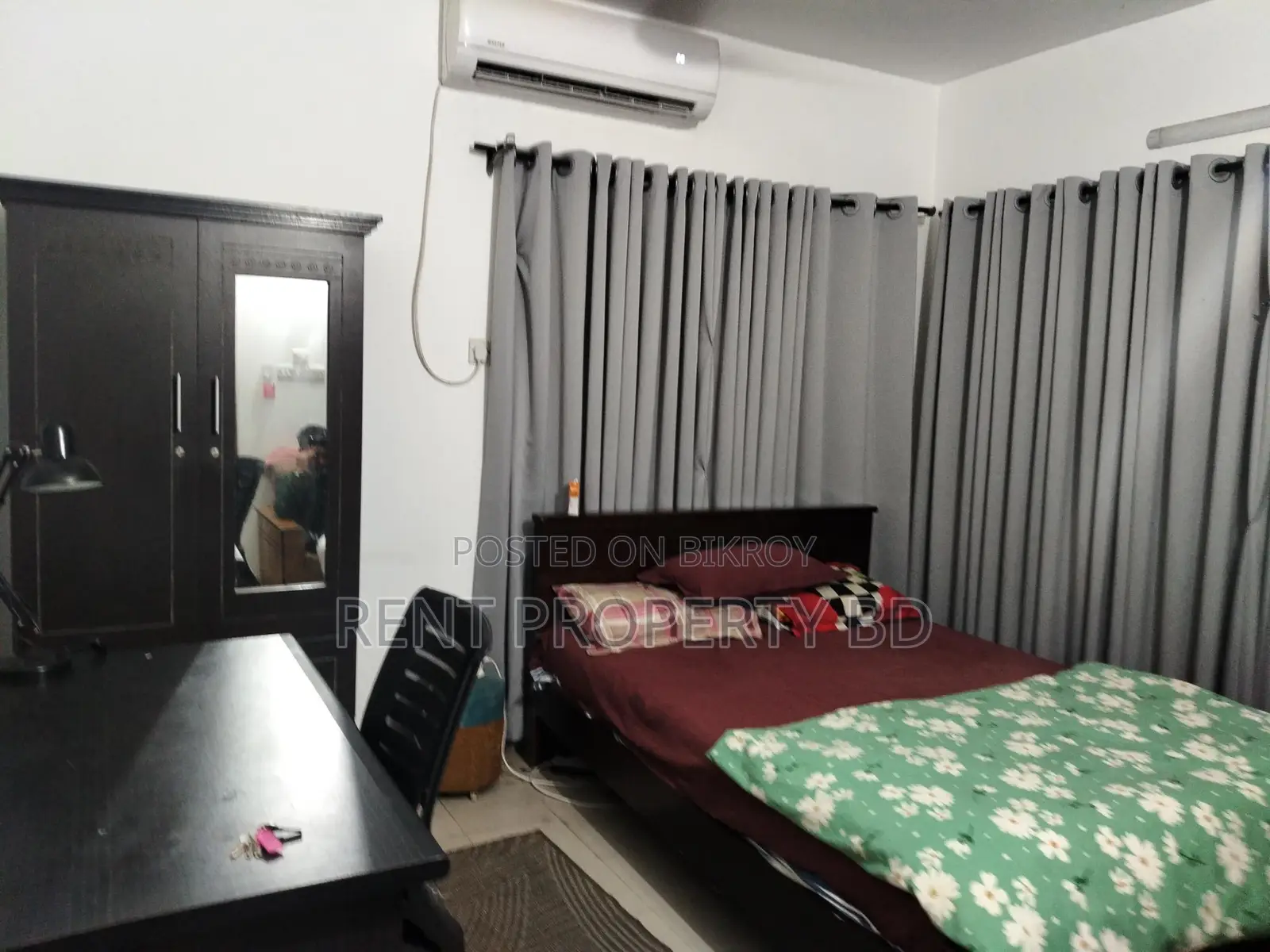 One Room Full Furnished Flat For Rent In Gulshan
