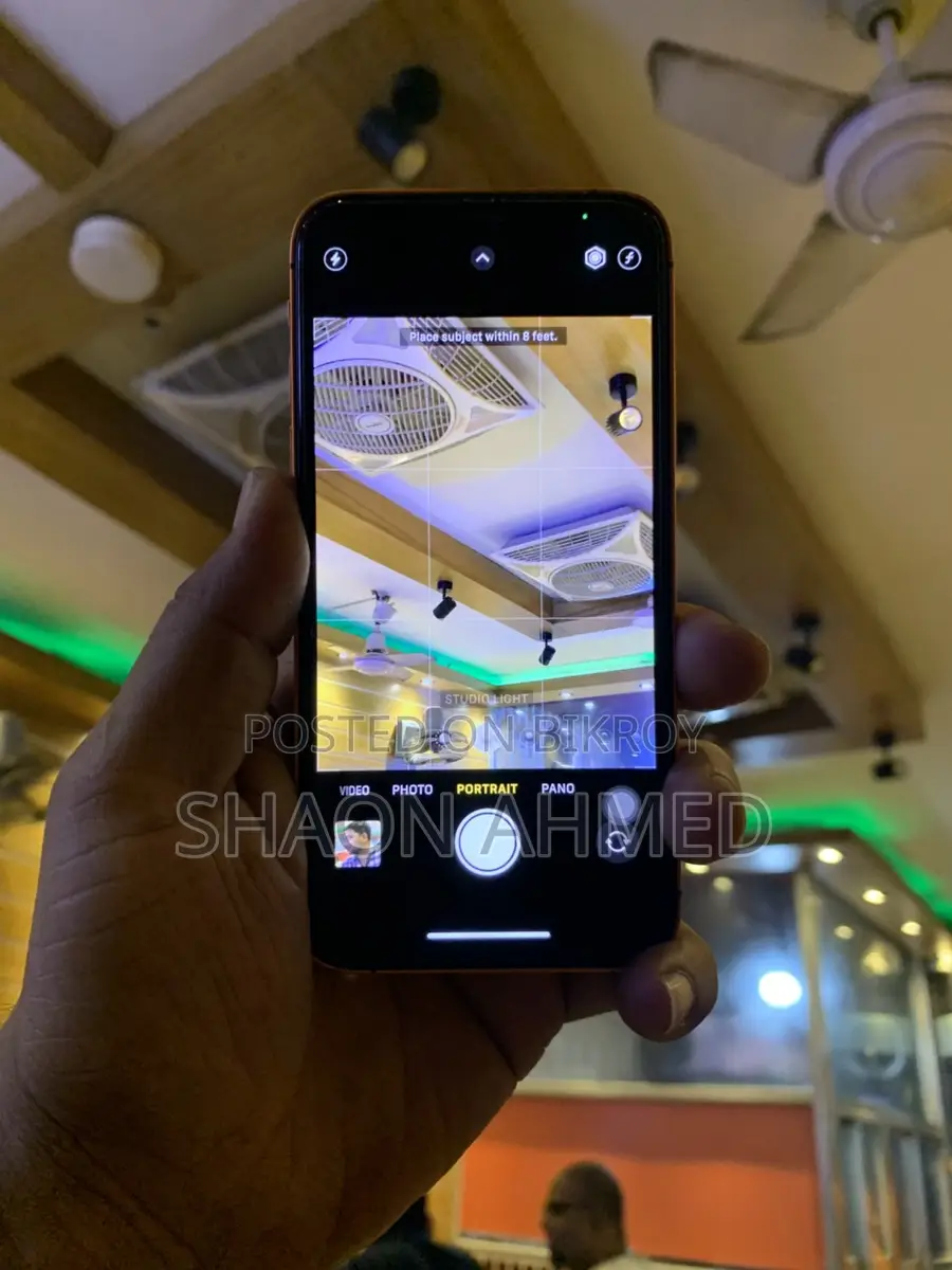 Apple iPhone XS converted to 17 Pro 64GB (Used)