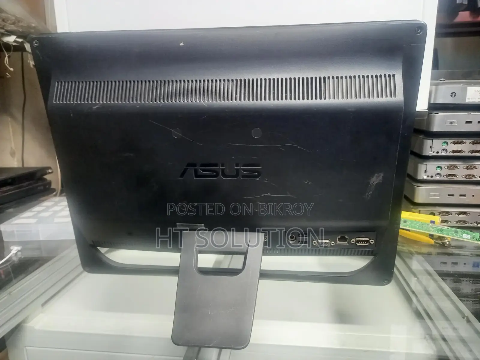 Asus DB101867 20" All-in-One Desktop PC (Core i5 2nd Gen | 8GB RAM/500GB)