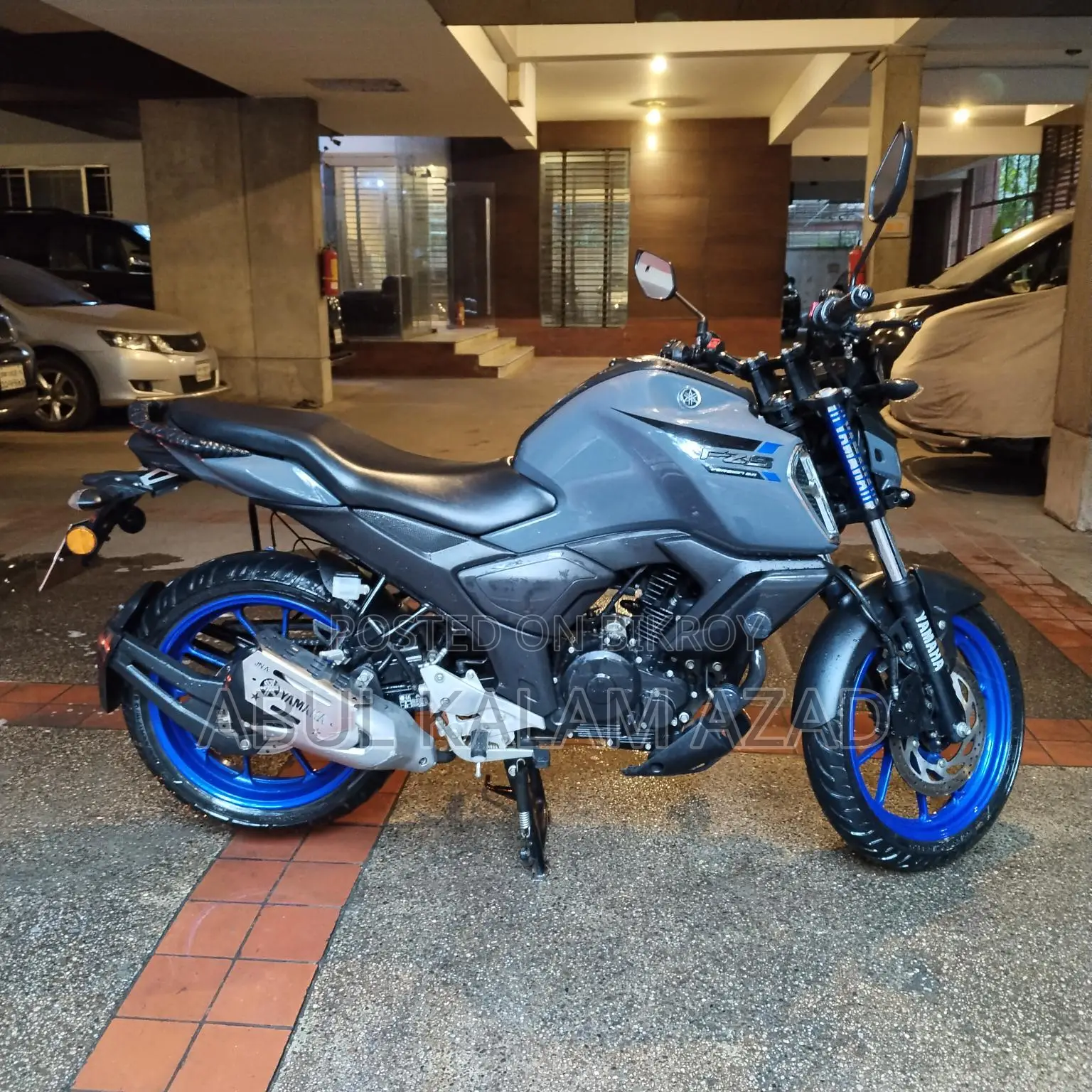 Yamaha FZS V3 . 2023