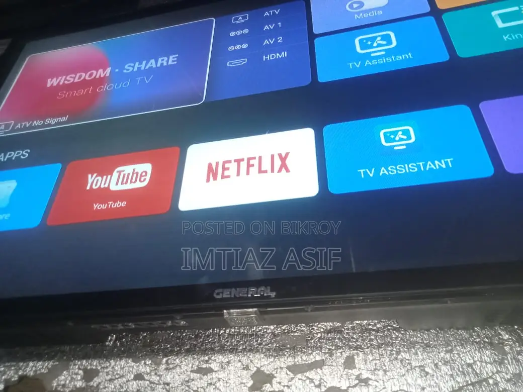 General Smart 32" TV