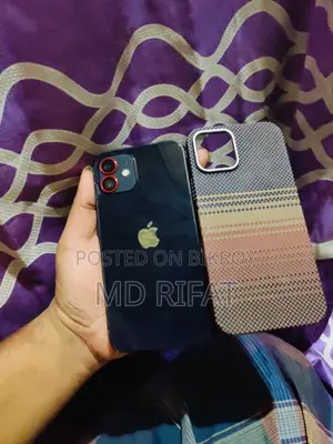 Apple iPhone 12 (Used)