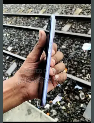 Realme 9 5g (Used)