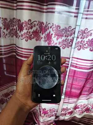 Apple iPhone 11 (Used)