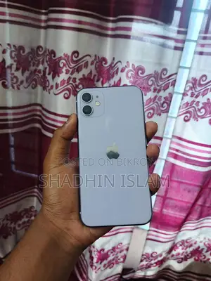 Apple iPhone 11 (Used)