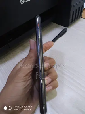 Apple iPhone XS (Used)