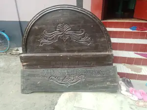 সেমি বস্ক খাট।