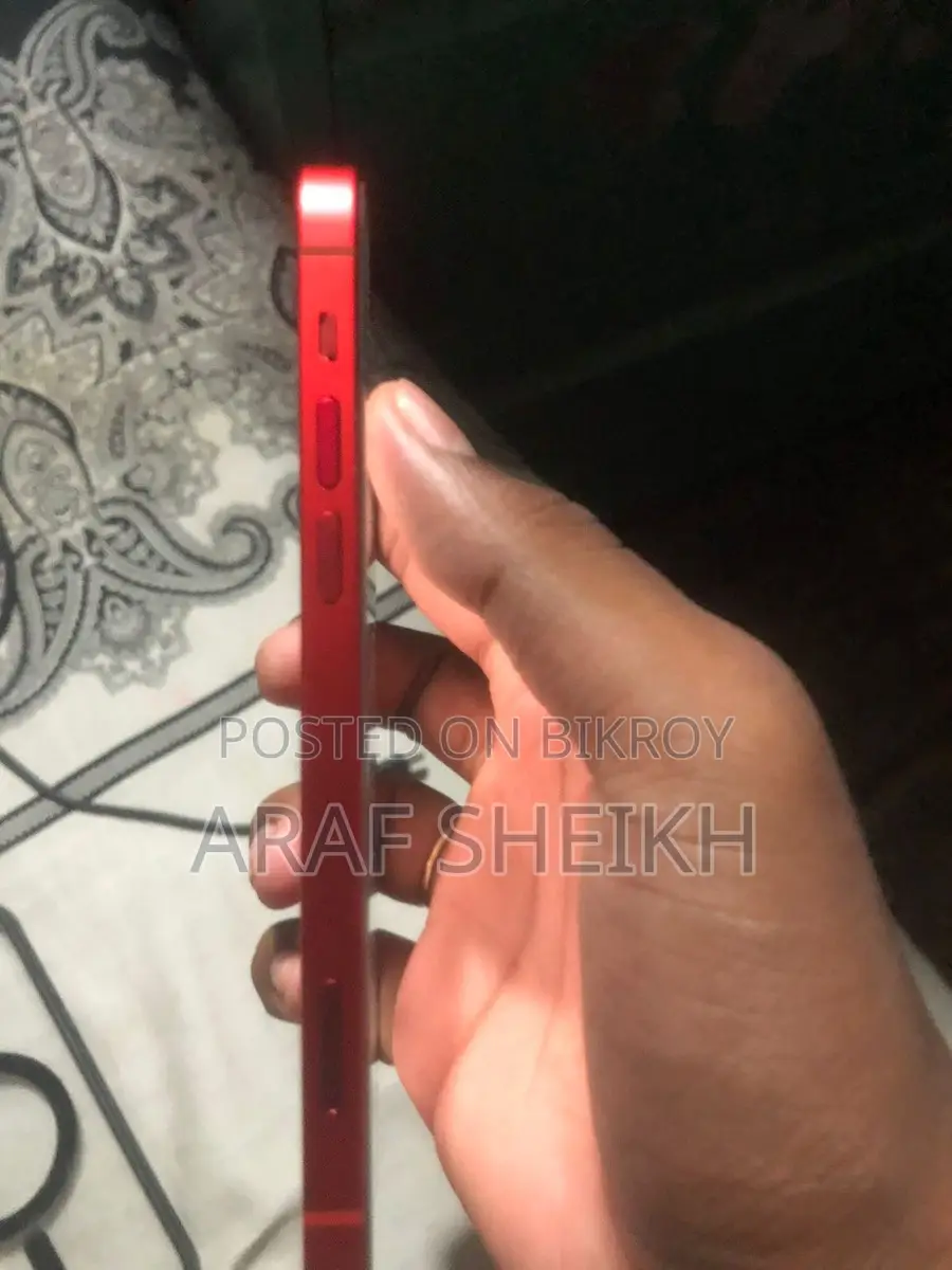 Apple iPhone 12 . (Used)