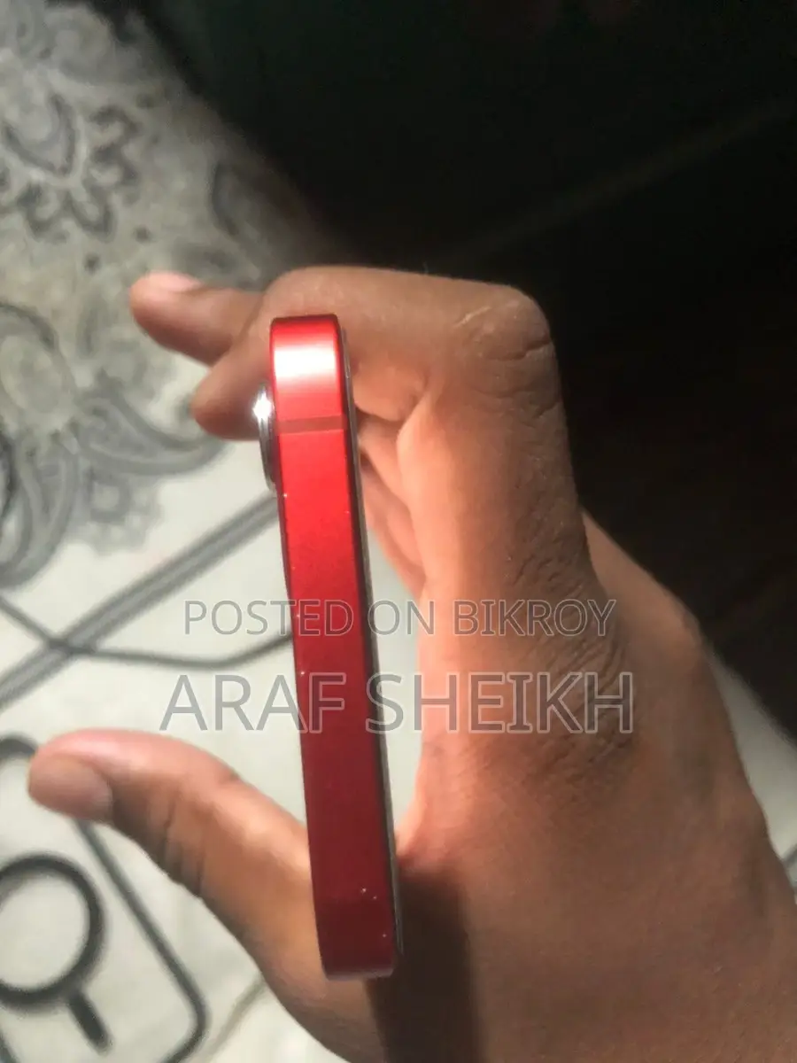 Apple iPhone 12 . (Used)