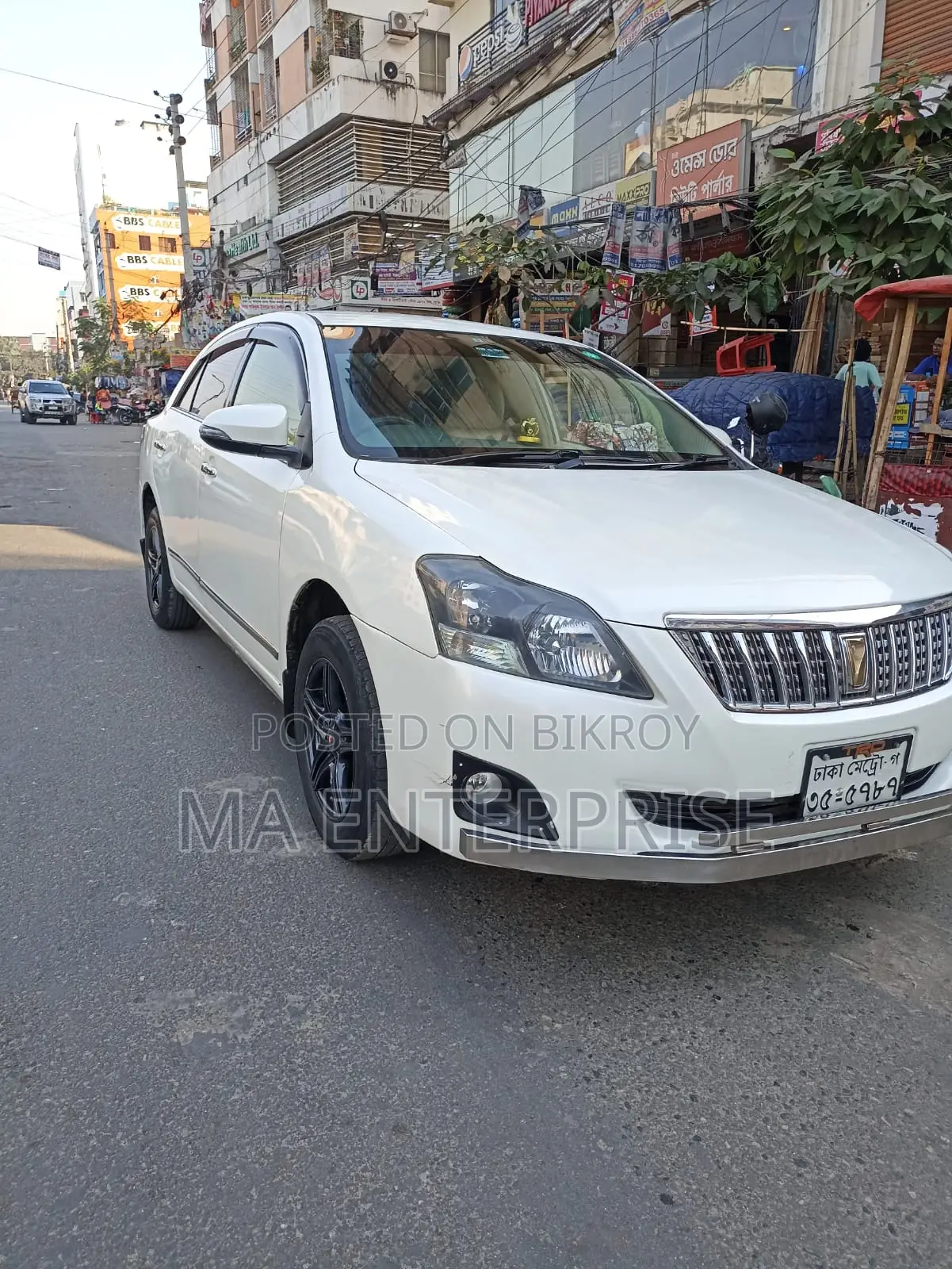 Toyota Premio G Superior 2012