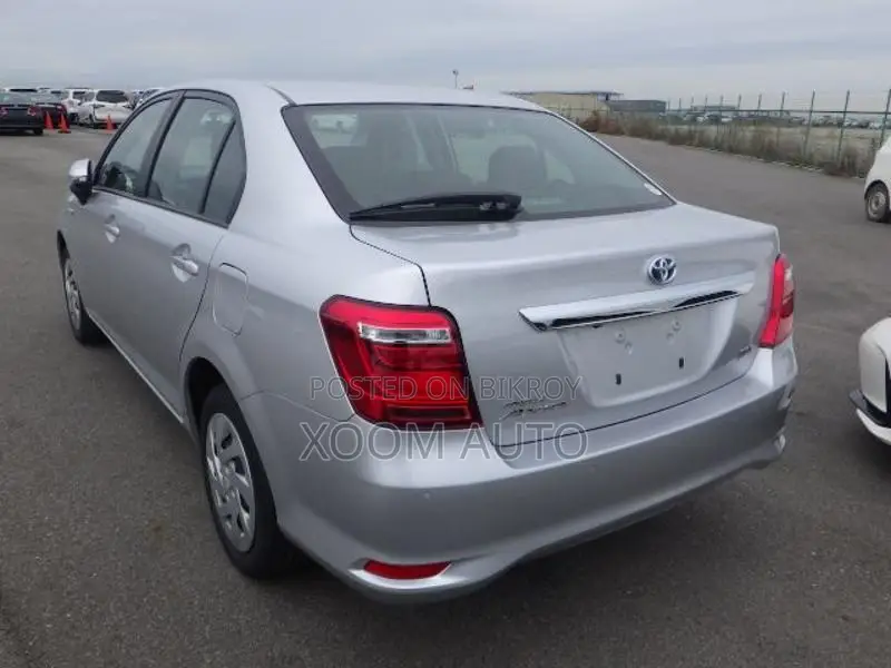 Toyota Axio EX PKG সিলভার কালার ২০১৯