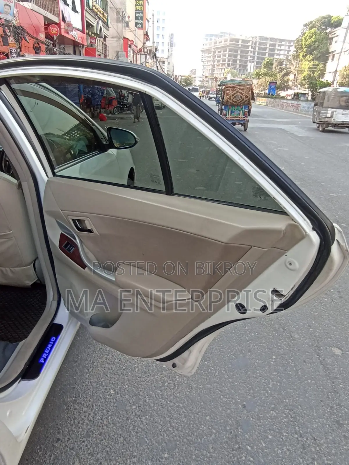 Toyota Premio G Superior 2012