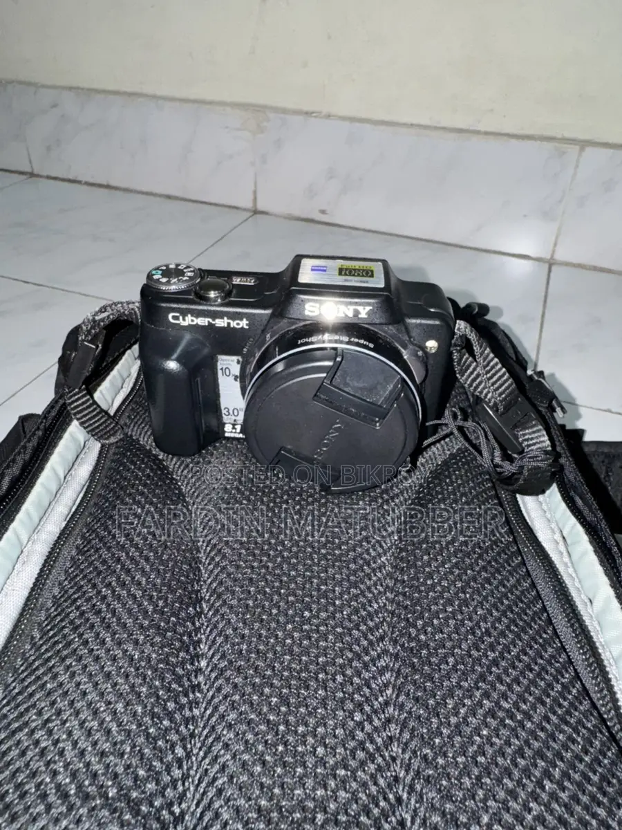 Sony Cyber-shot DSC-H10