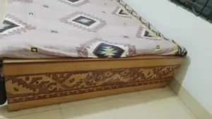 বেড এবং ১টি তোশক