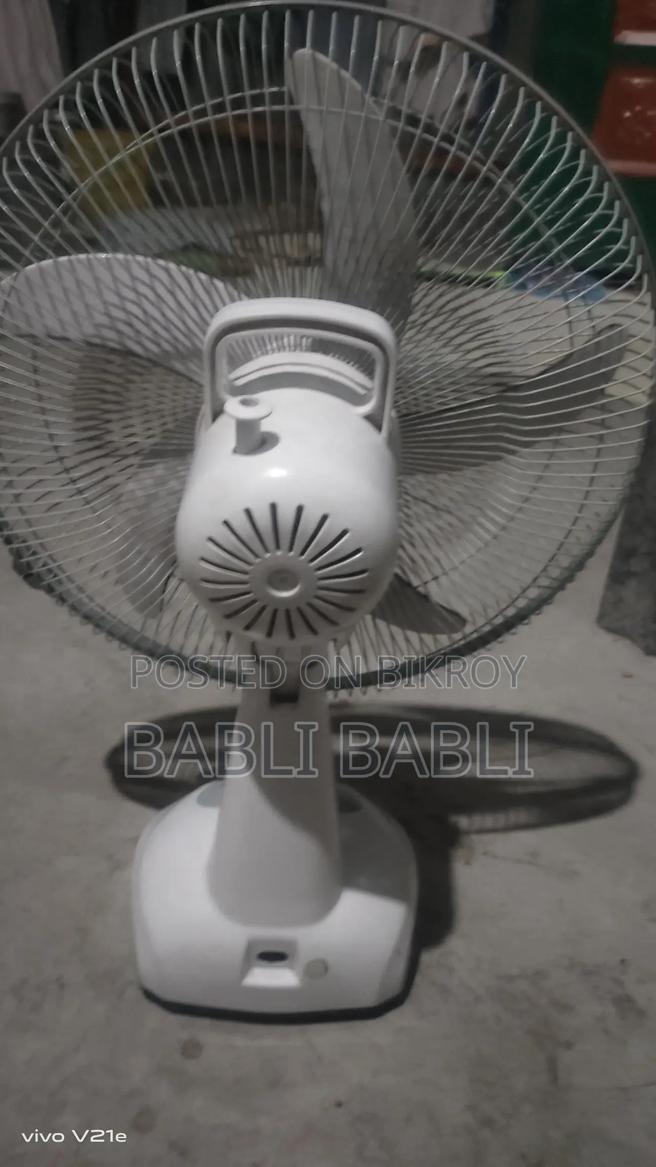 Fan Defend Table