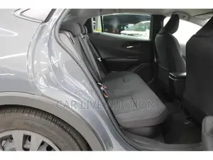 Toyota Prius U 2023