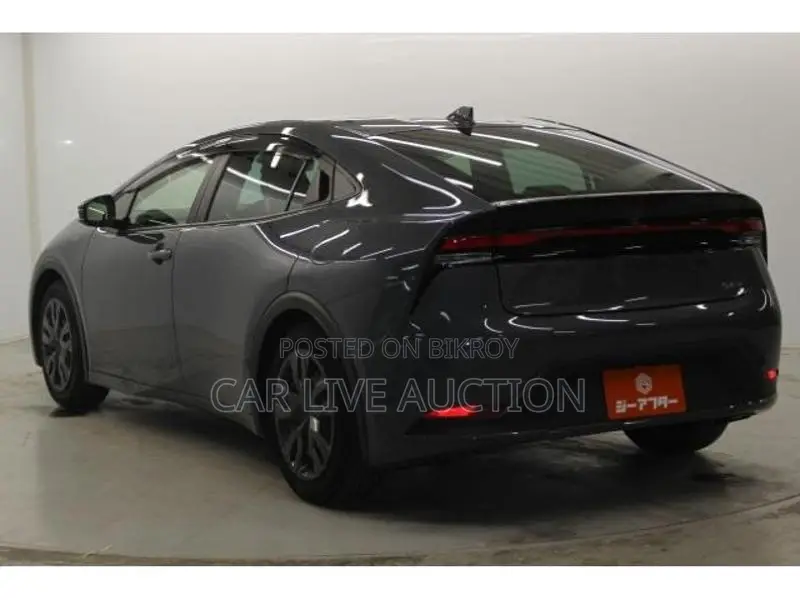 Toyota Prius U 2023