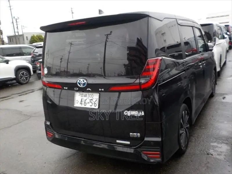 Toyota Noah SZ 2023