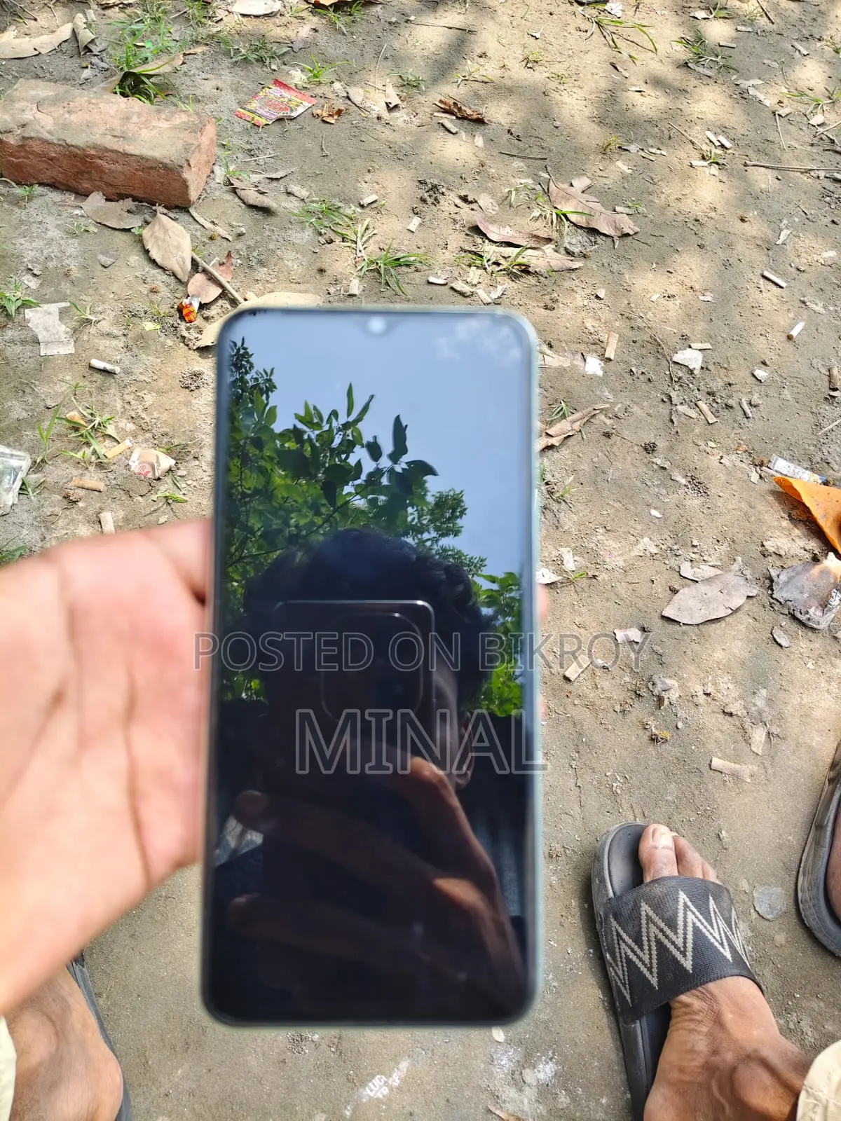 Vivo y22 (Used)