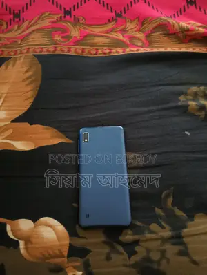 Samsung Galaxy A10 . (Used)