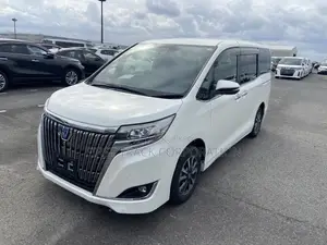 Toyota Esquire GI Leather 2020