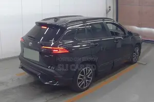 Toyota Corolla Cross 2025 GRADE 6