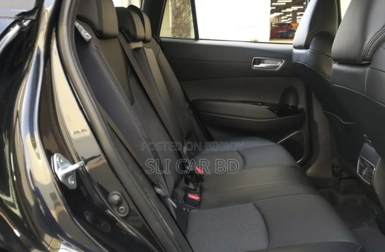 Toyota Corolla Cross 2025 GRADE 6