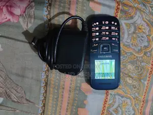 Samsung GT-E2202 (Used)