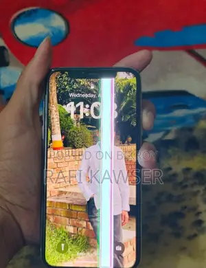Apple iPhone X (Used)