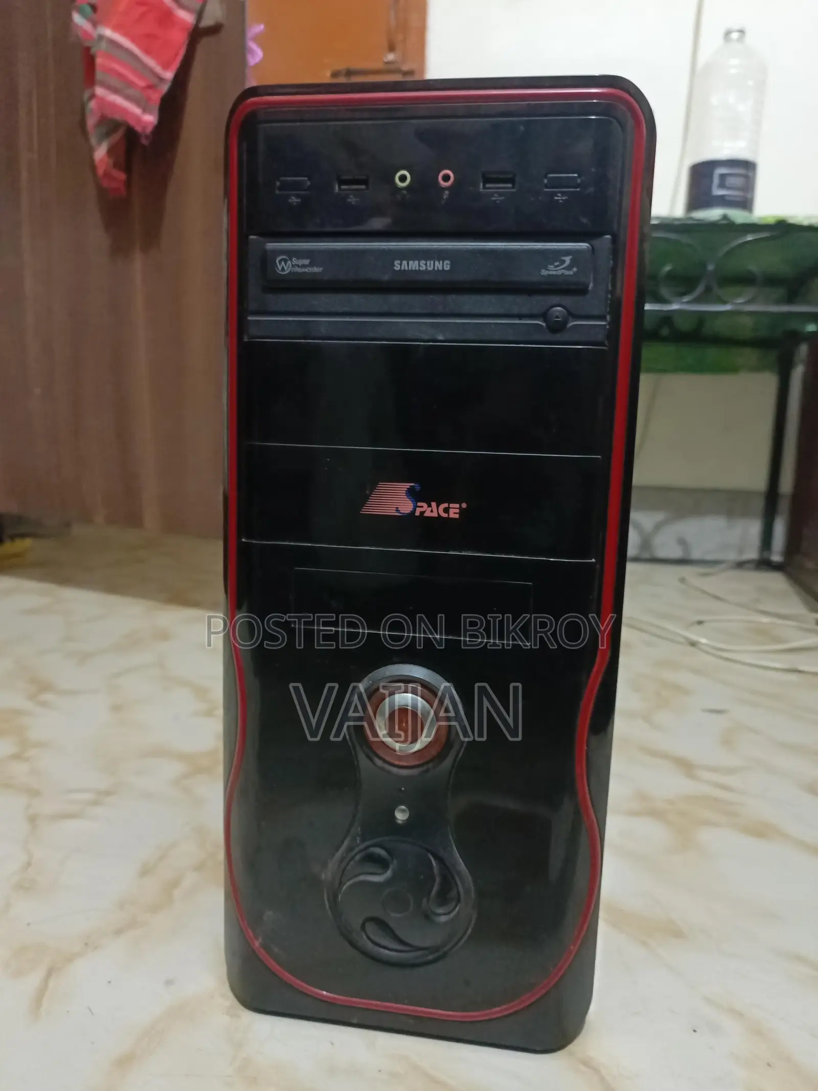 Gigabyte GA-H110MSTX-HD3-ZK 4GB Intel Core i5 HDD 500GB