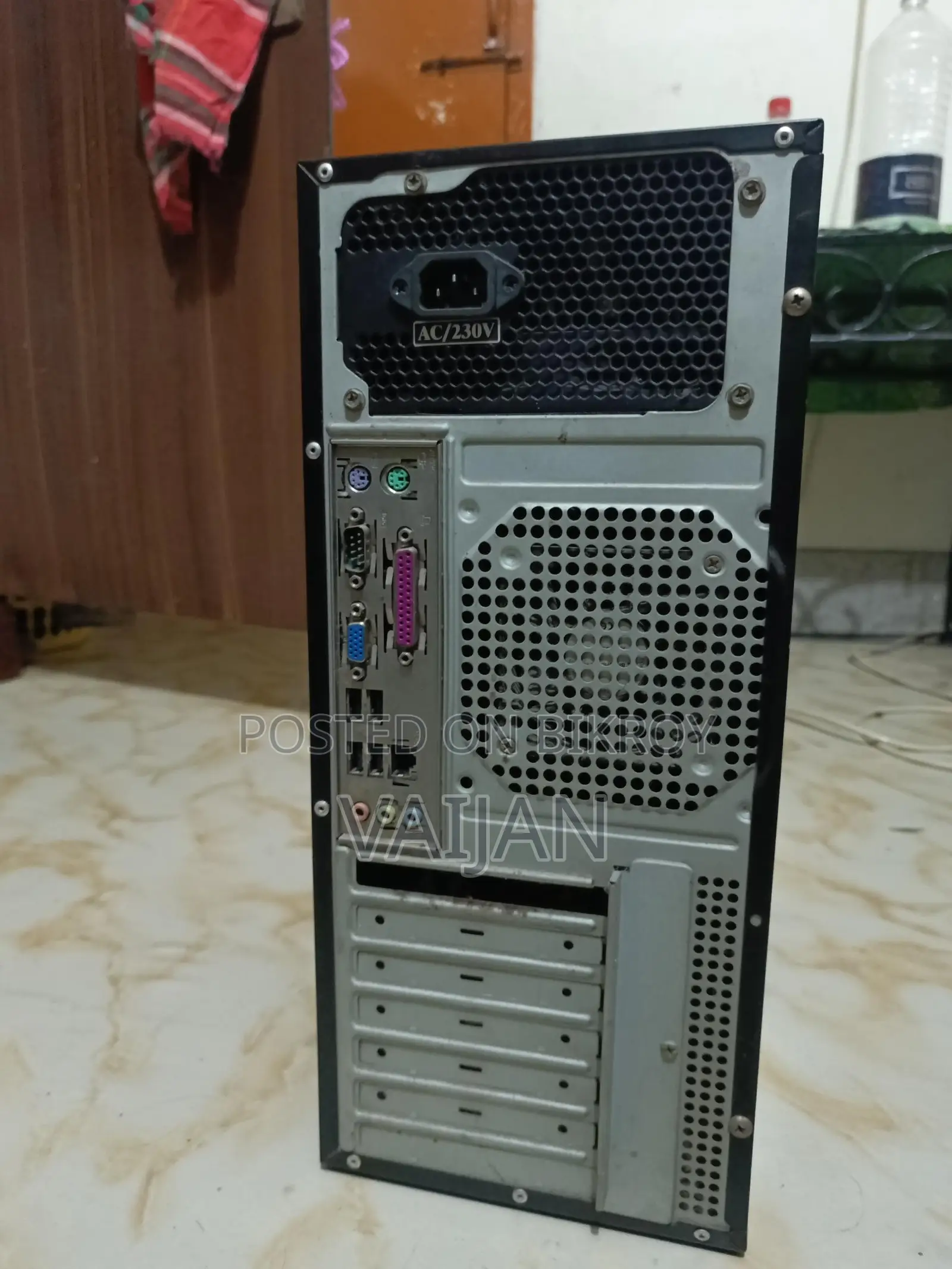 Gigabyte GA-H110MSTX-HD3-ZK 4GB Intel Core i5 HDD 500GB