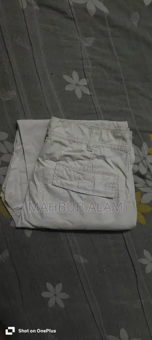 Salagia Cargo Pants White Color.