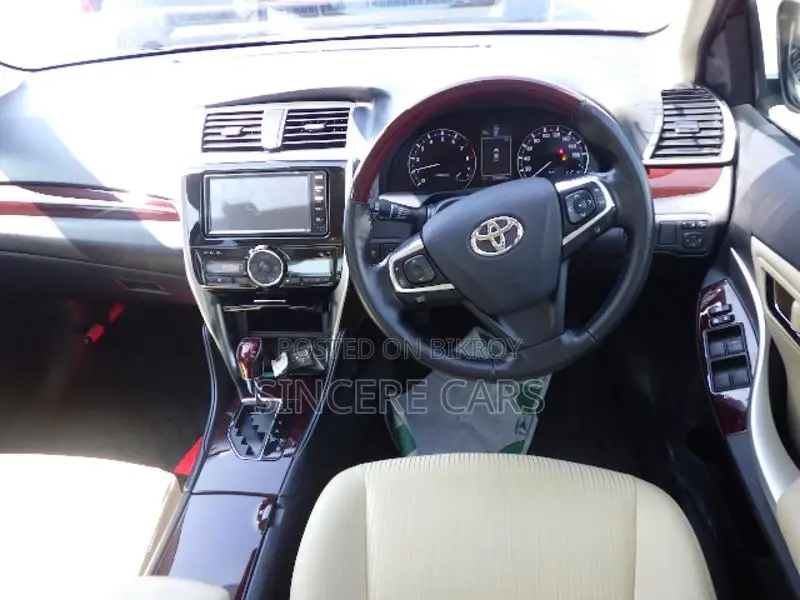 Toyota Premio FEX 4.5PT Beige Interior 2021