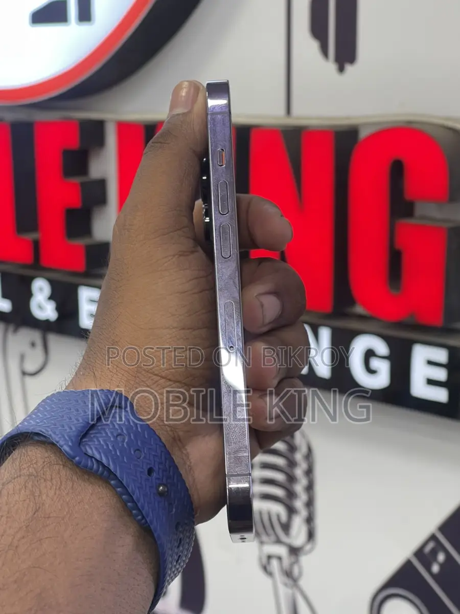 Apple iPhone 14 Pro 128) (Used)