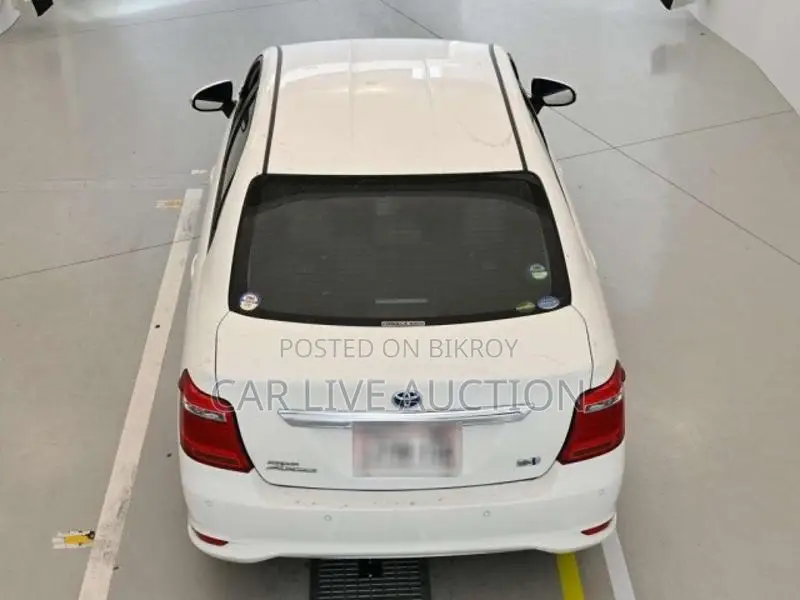 Toyota Axio HYBRID EX 2021