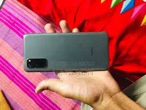 Samsung Galaxy S20 5g (Used)