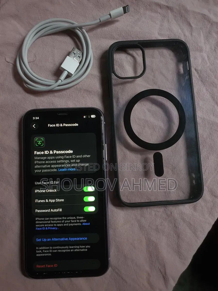 Apple iPhone 11 (Used)