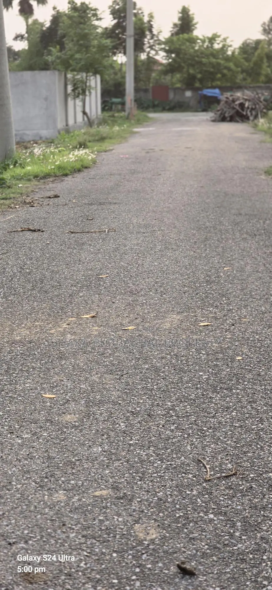 ৫কাঠা ১৫০&১০০'গোল চত্বরের পাশে প্লট বিক্রয়