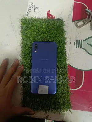 Samsung Galaxy M10 (Used)