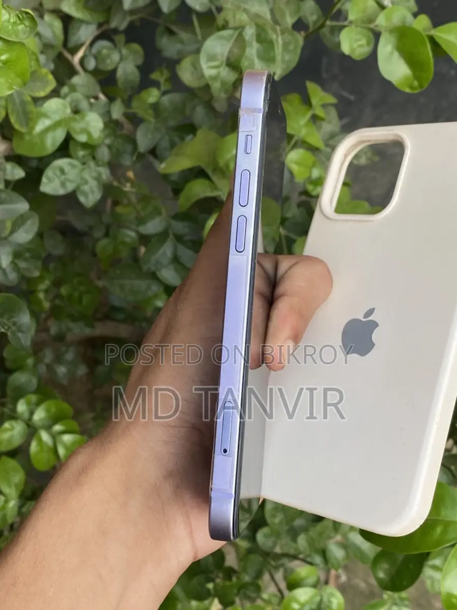 Apple iPhone 12 128gb (Used)