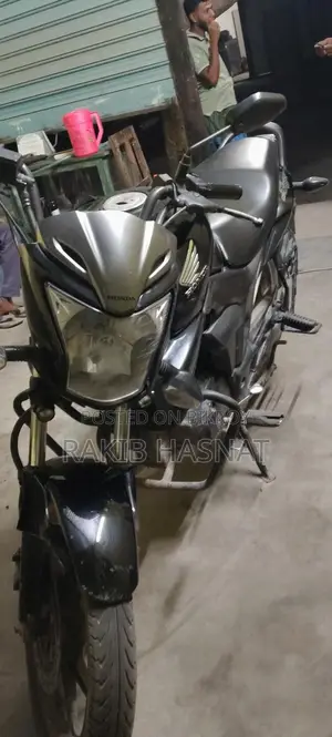 Honda CB 2017 Black